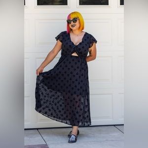 🖤🤍 Ouija Maxi Dress 🖤🤍